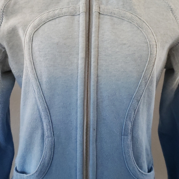 Lululemon Scuba Fleece Jacket - Picture 3 of 13